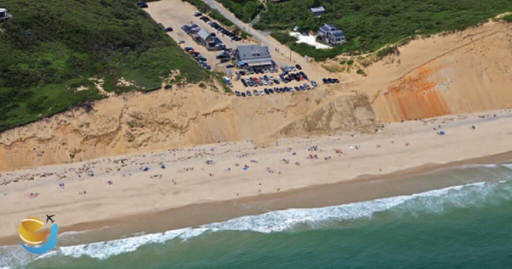 Cahoon Hollow Beach