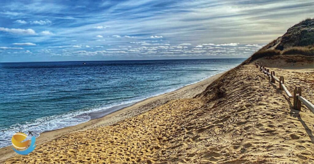 Cahoon Hollow Beach