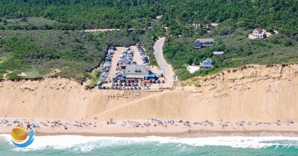 Cahoon Hollow Beach