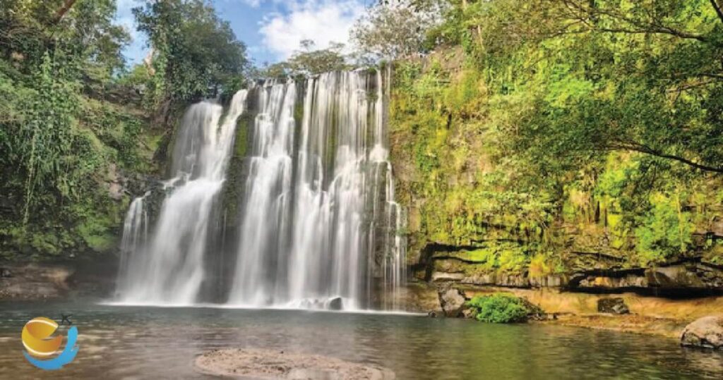 Best Waterfalls in Costa Rica