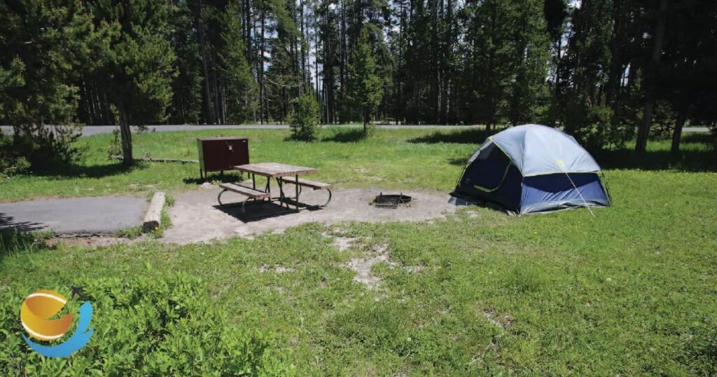 Best Yellowstone Campgrounds